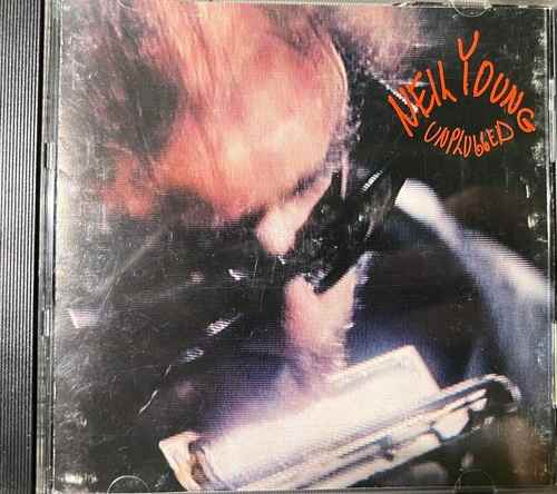 Neil Young – Unplugged