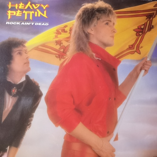 Heavy Pettin – Rock Ain't Dead