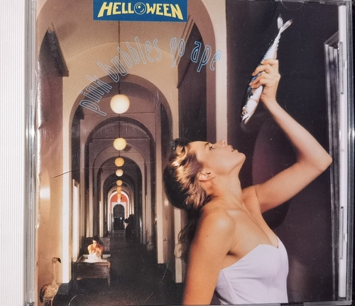 Helloween – Pink Bubbles Go Ape