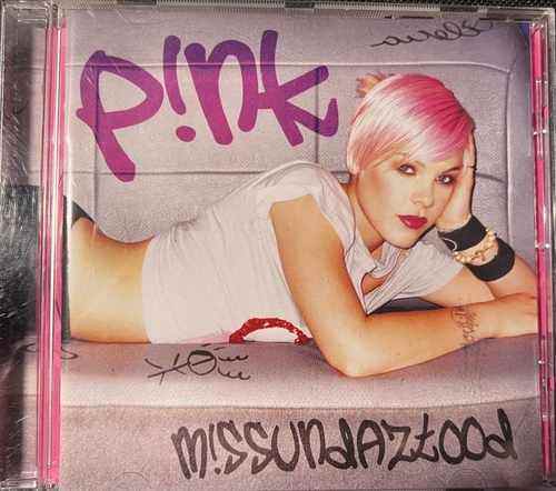 P!NK – Funhouse